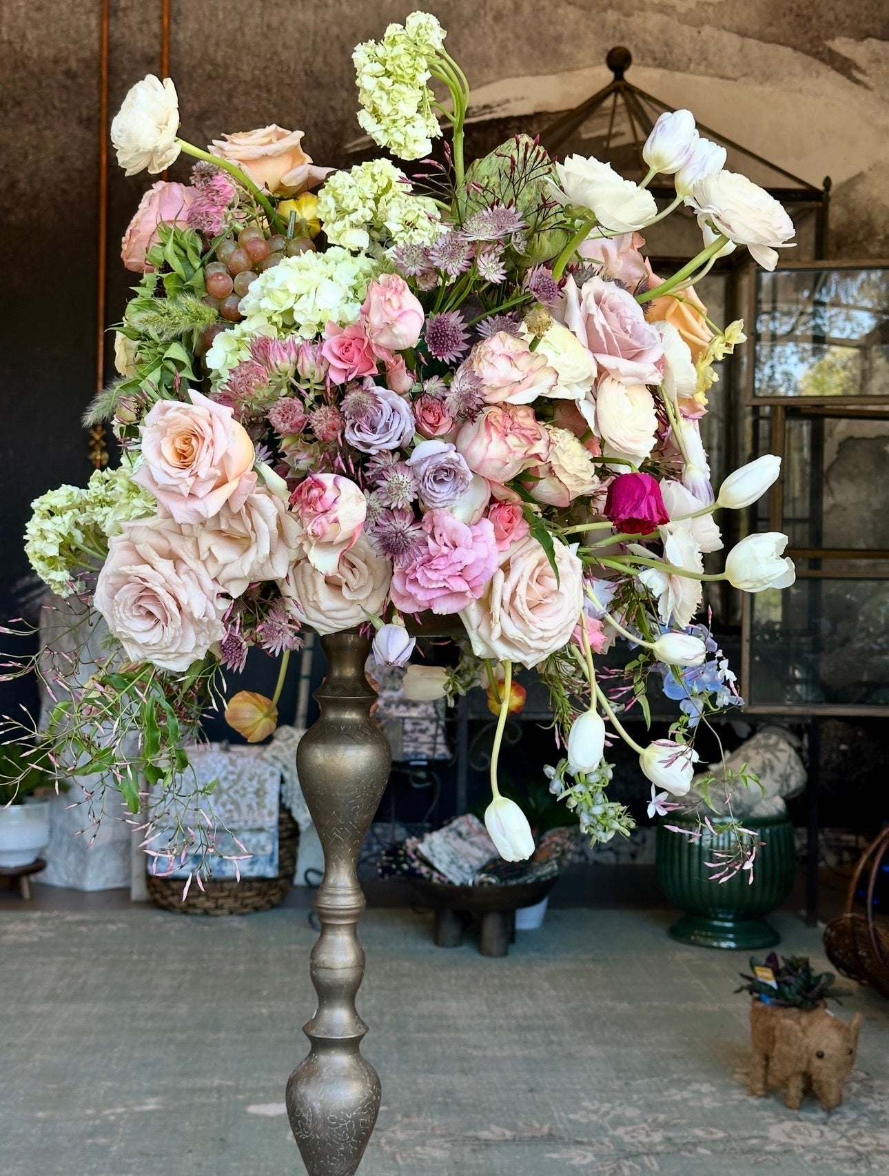 The Ancestral Offering — Taina | Luxury Floral Centerpiece